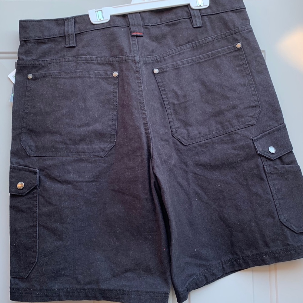 Short Craftsman - Picture 2 of 4